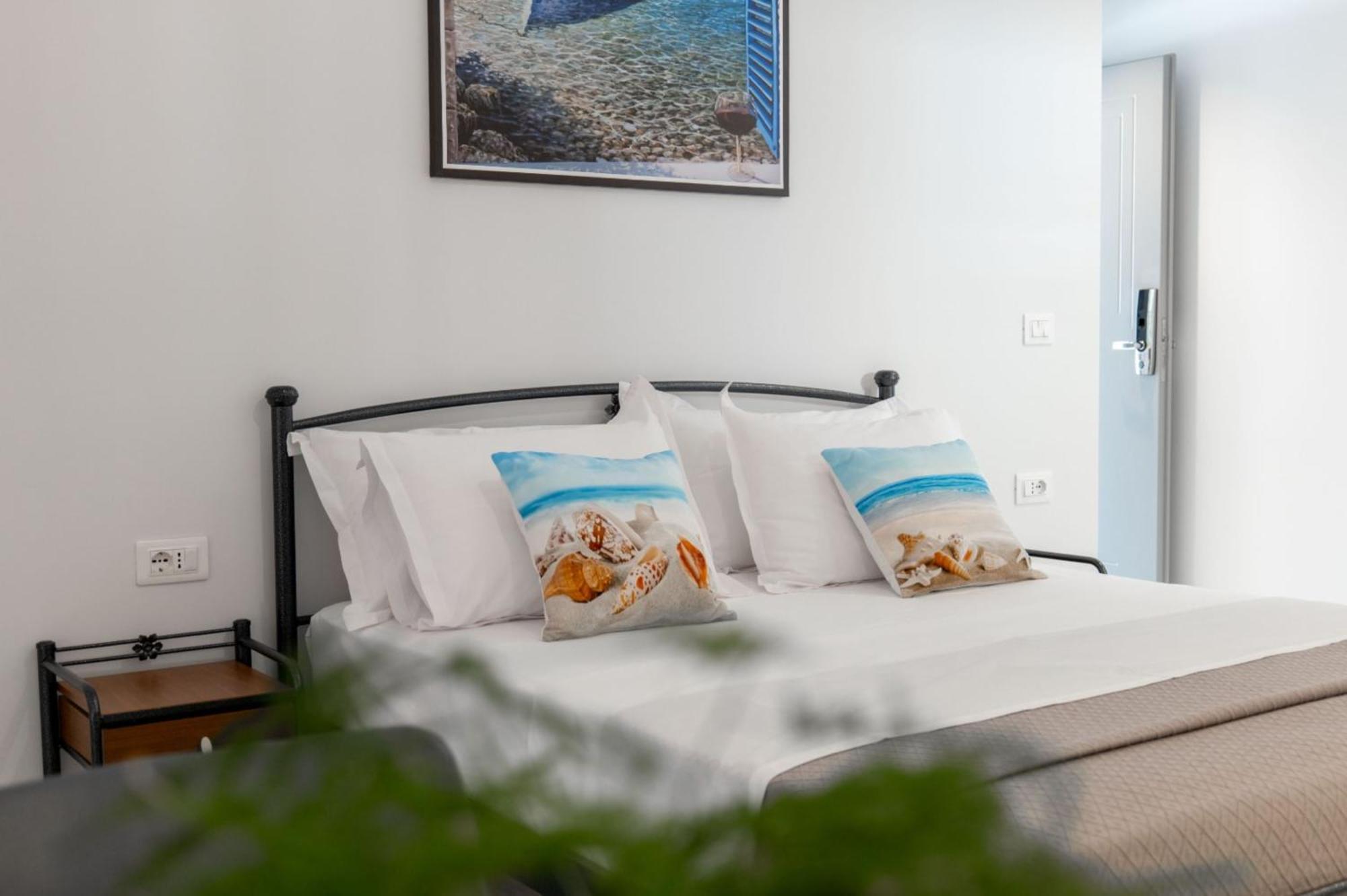 Aleksandra Apartments Sarandë 외부 사진
