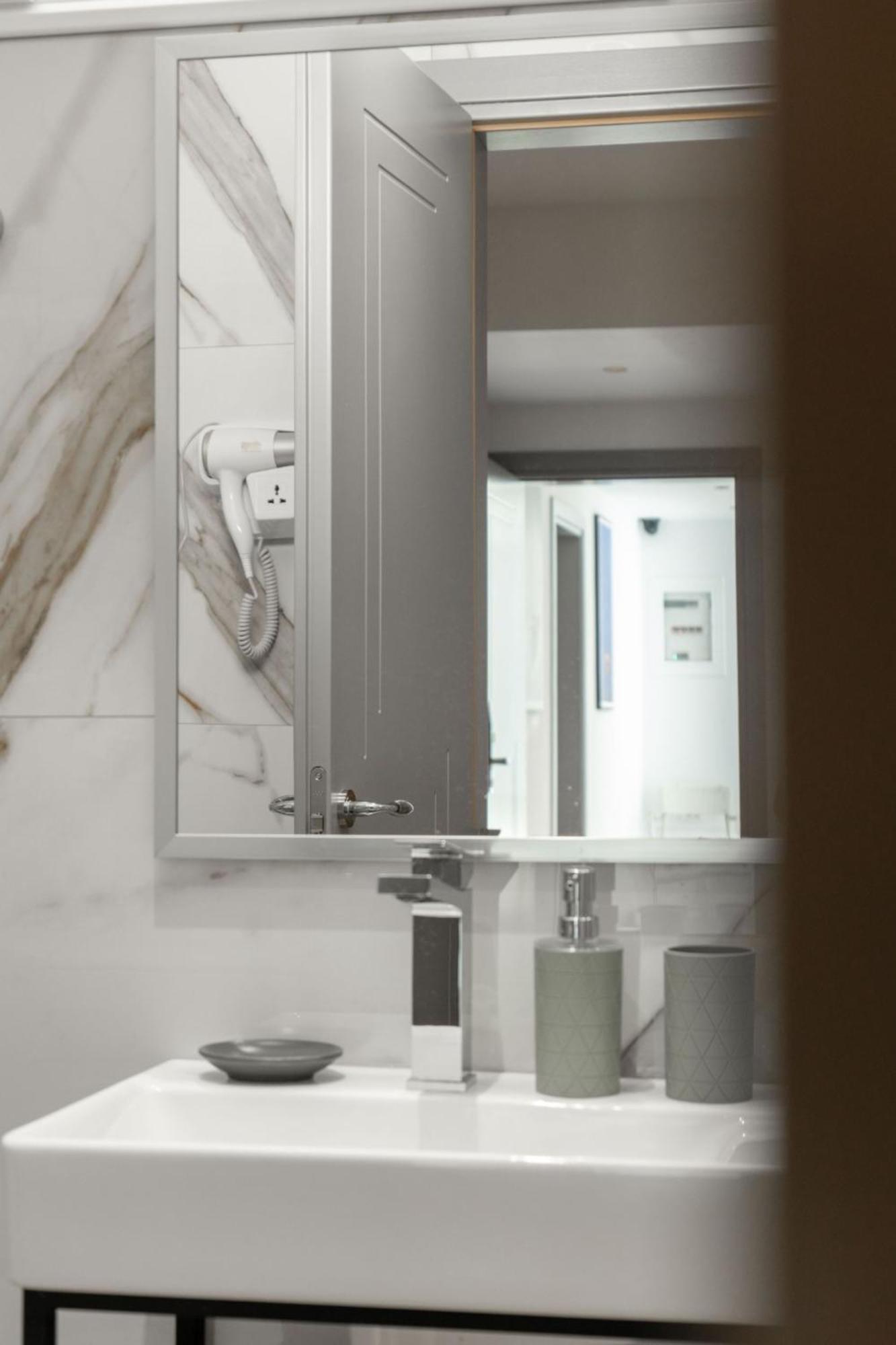 Aleksandra Apartments Sarandë 외부 사진